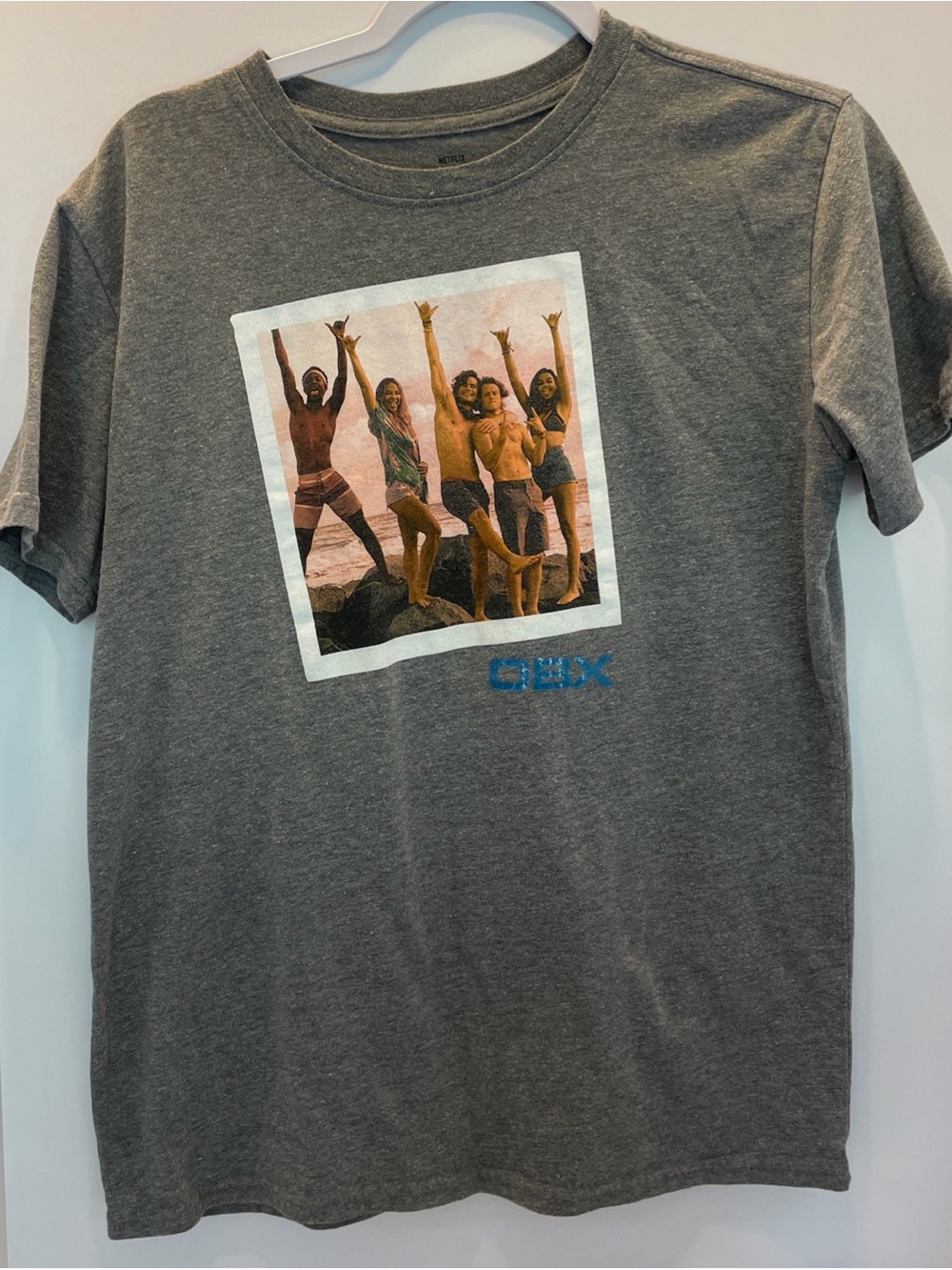 Netflix Gray Short-Sleeve Graphic Tee with Beach Photo